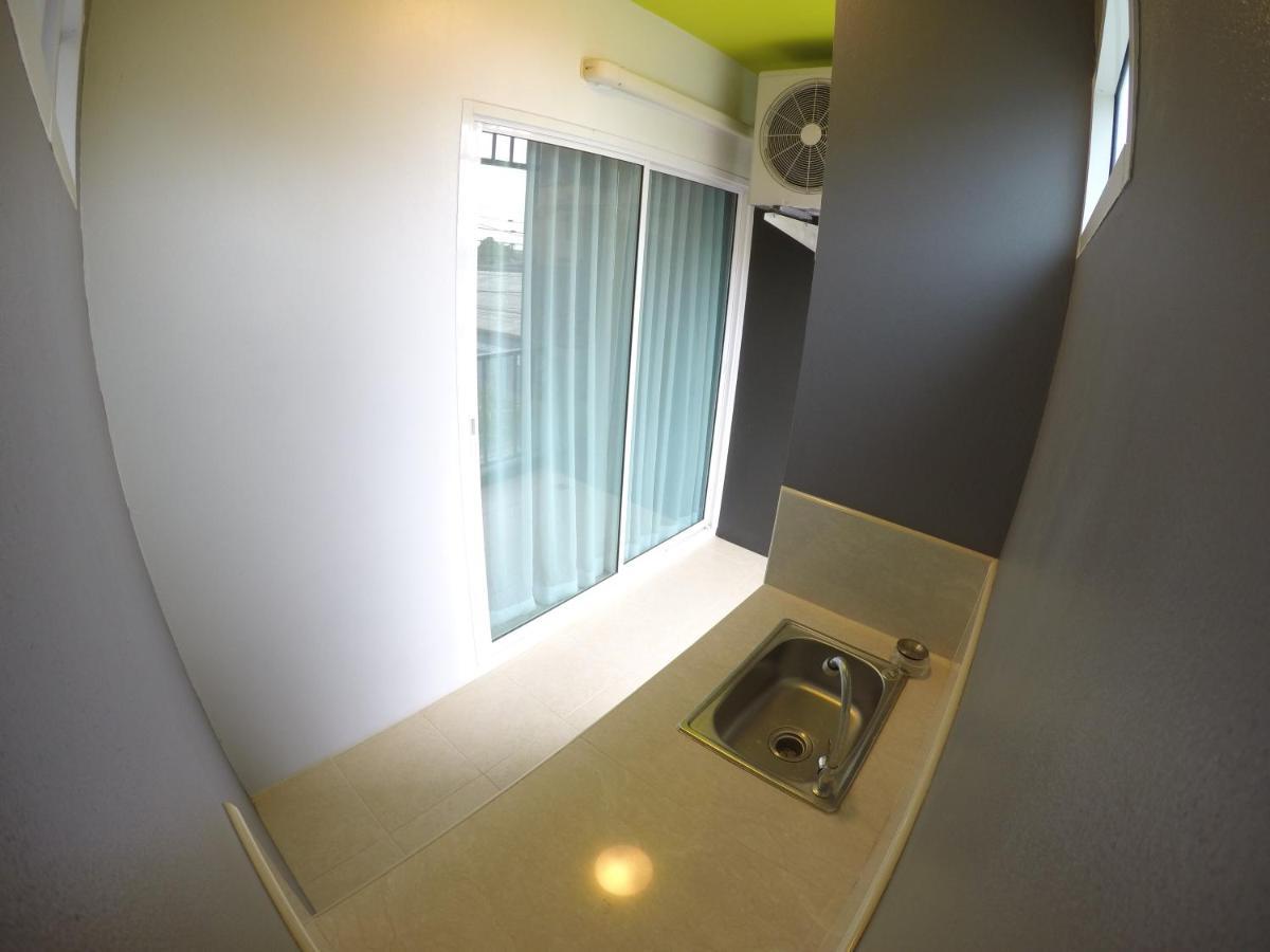 Shyne Place Пхукет Экстерьер фото